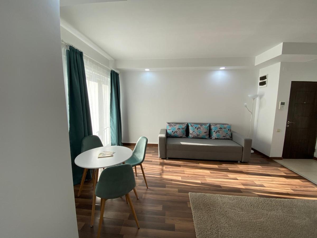 Stefanestii de Jos Green Deluxe Apartment Cosmopolis מראה חיצוני תמונה