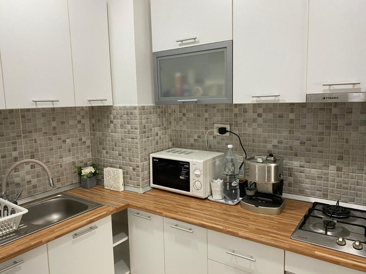 Stefanestii de Jos Green Deluxe Apartment Cosmopolis מראה חיצוני תמונה
